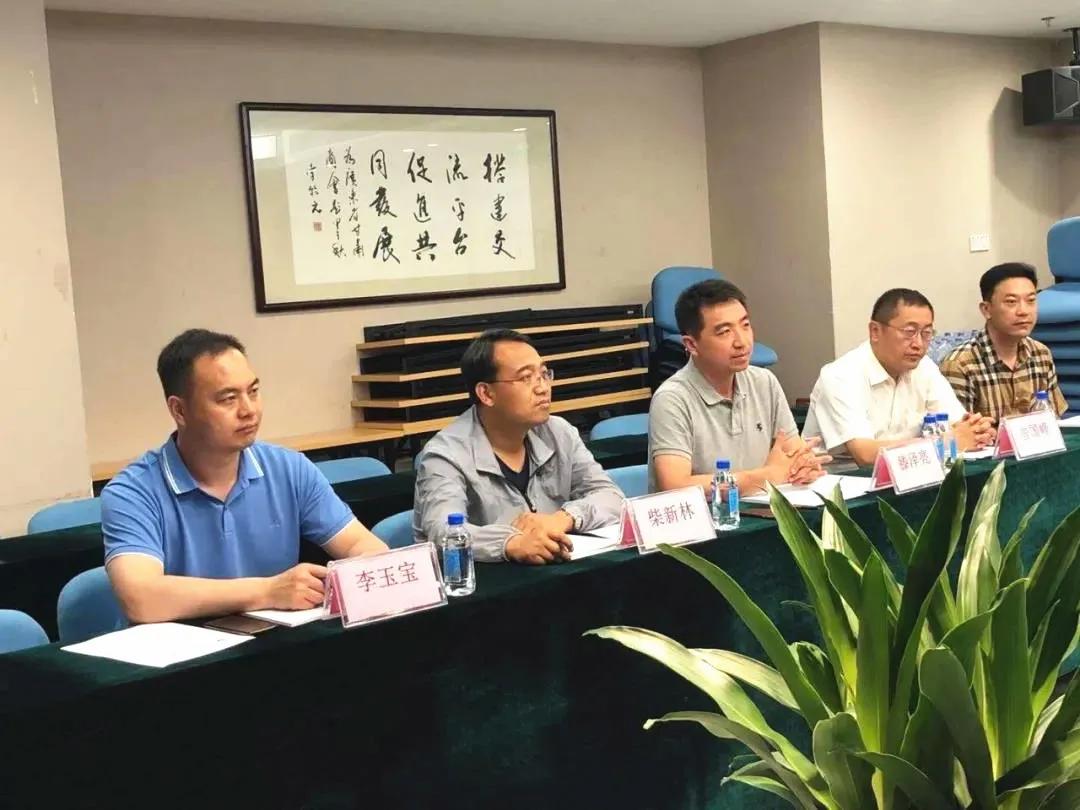 白银市商务局局长滕泽亮,白银市科技局局长滕泽亮