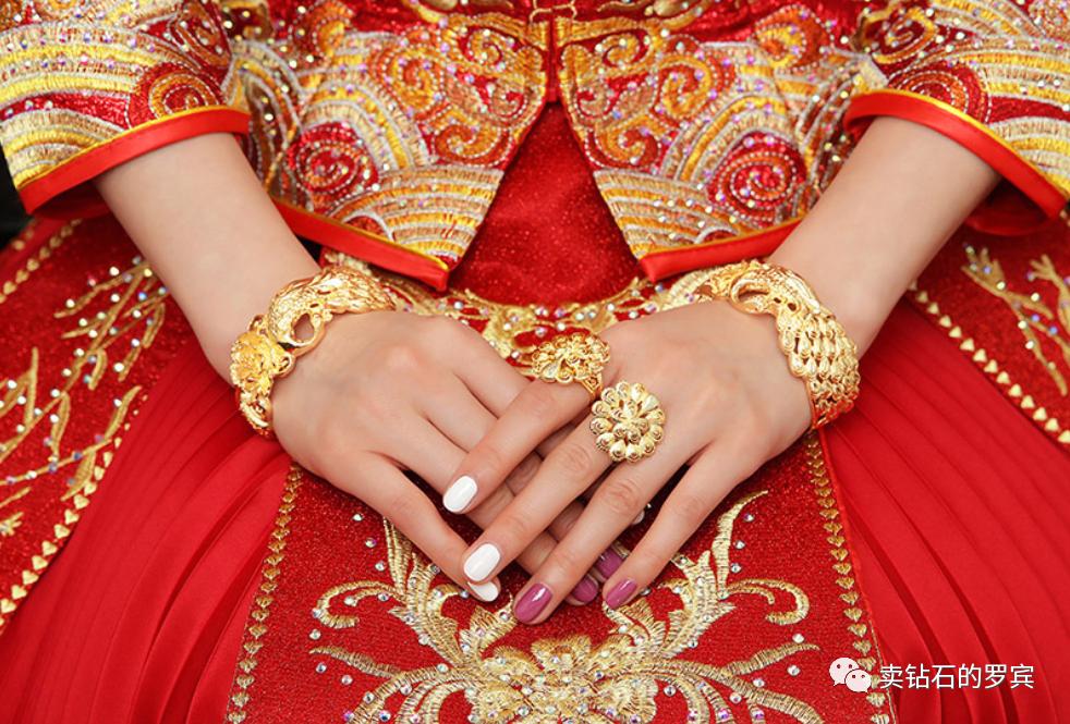 珠宝销售如何破冰让顾客开口说话,珠宝销售顾客进店正确的开场白