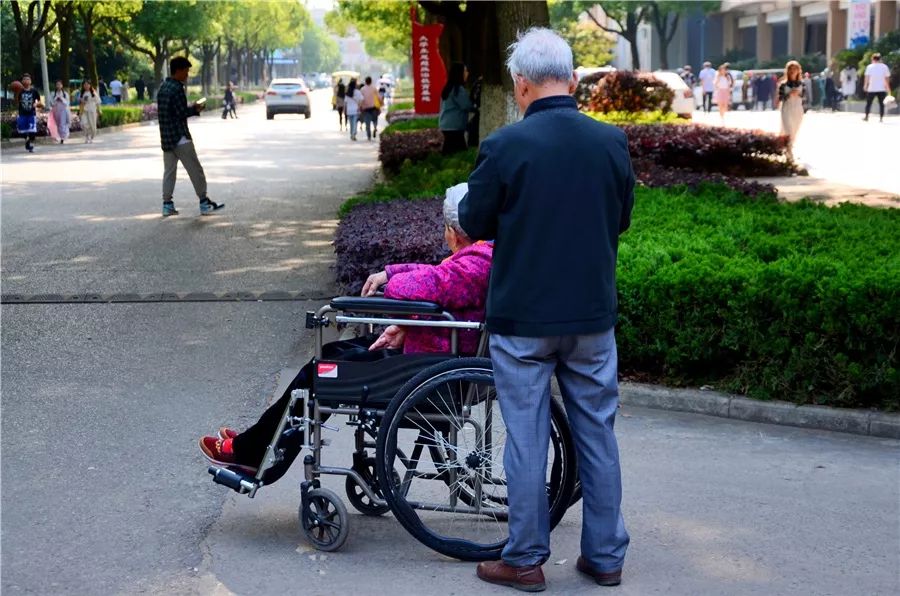 厉害了我的大学!100张图告诉你,有一种青春叫瑶湖高校!