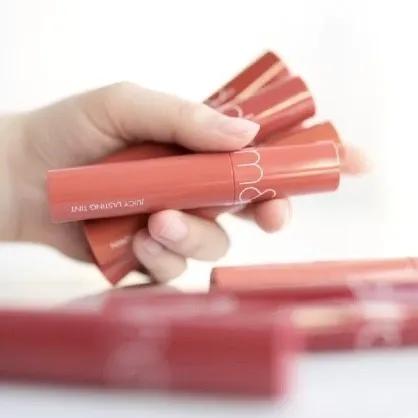 别再乱买了，今夏超显白的8支口红都在这里，太好看了