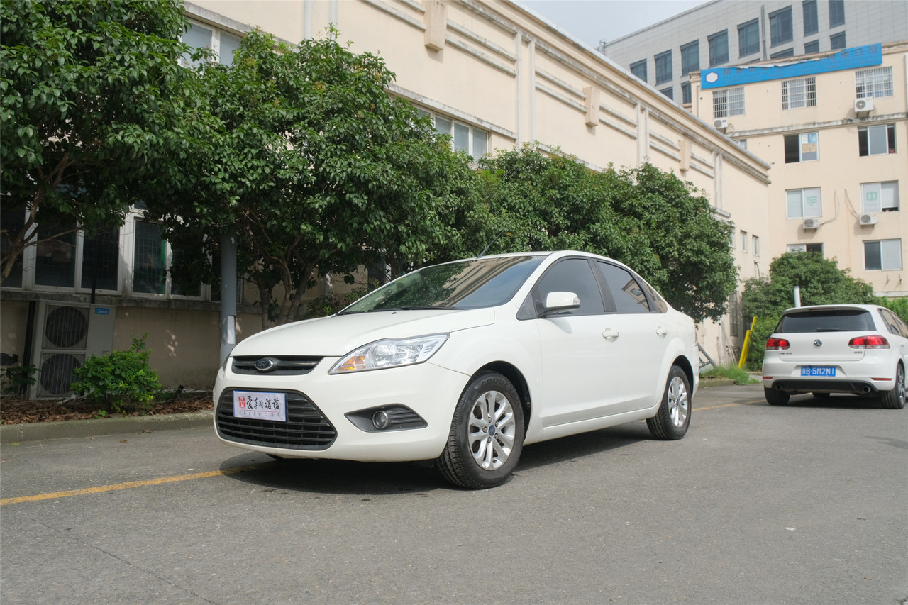 5年才跑1万7,4万可买的极品福克斯「图文笔记」