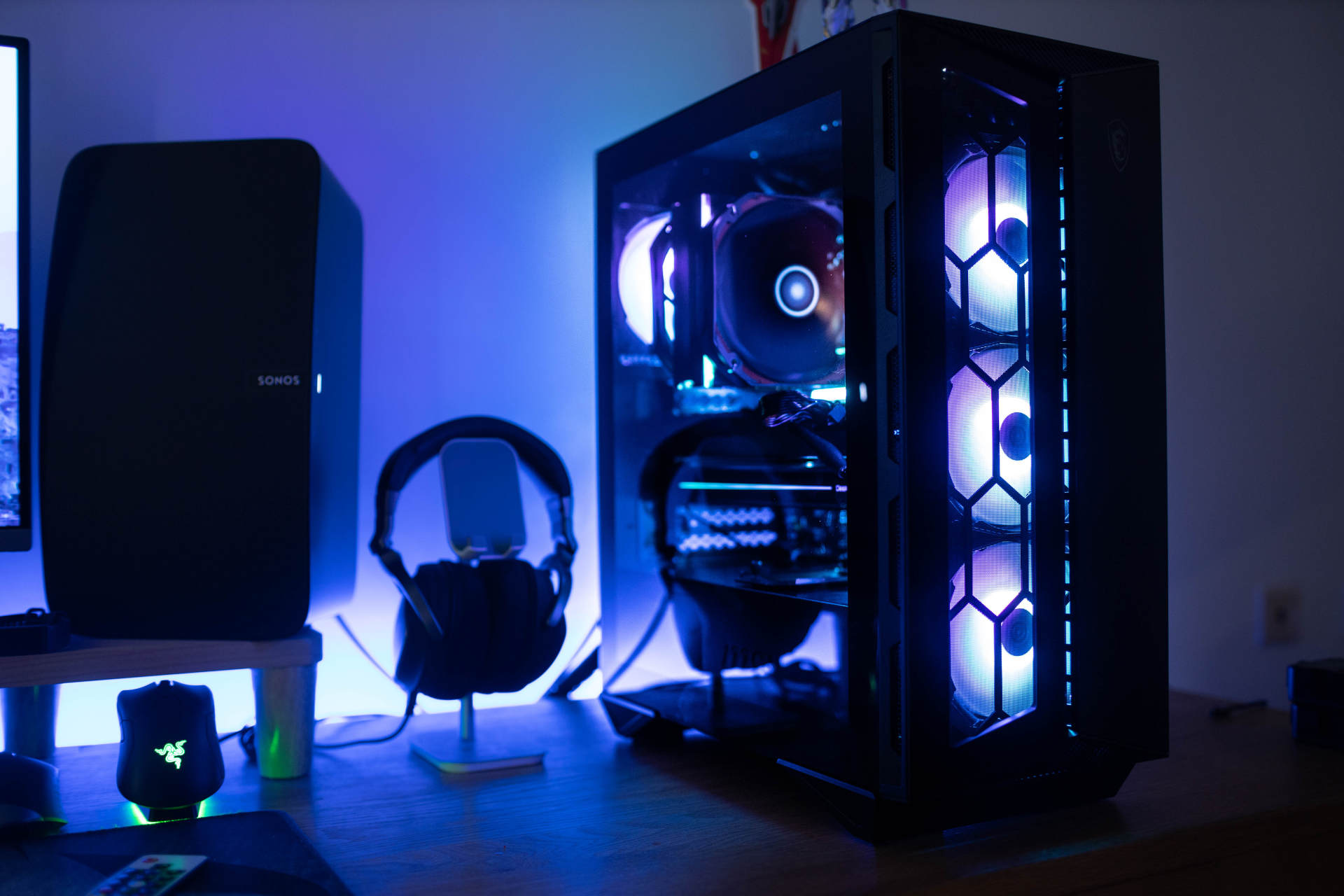 微星氪金枪二代可以装风冷吗,微星氪金枪机箱前面可以拆吗