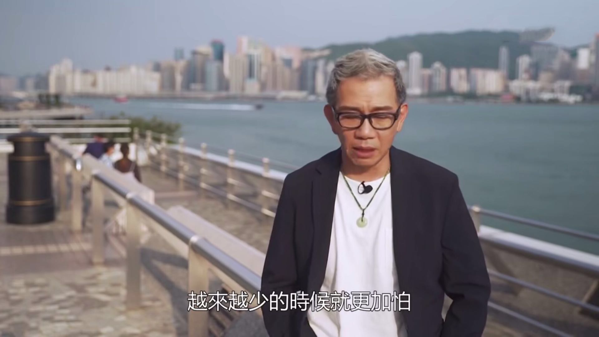 香港39岁男演员当搬运工,香港男演员5060后