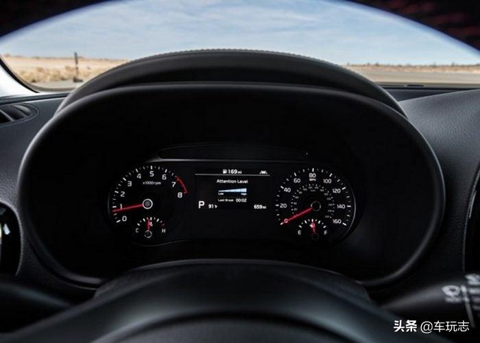 2021款起亚秀尔海外版,新款起亚秀尔内部