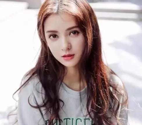 什么刘海显脸小?下次刘海就这么剪!修颜又时尚