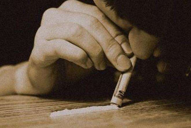 从麻醉剂到可口可乐神秘配方,*卡因可**是如何从药物变成*品毒**的?