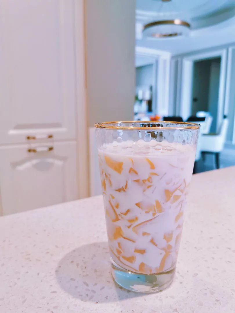 外面卖40元一杯，在家不到半价就喝上