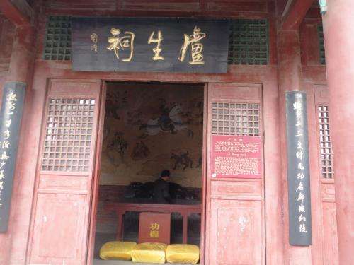 魏忠贤号称九千岁，权势遮天，为何还斗不过年仅17岁的崇祯皇帝？