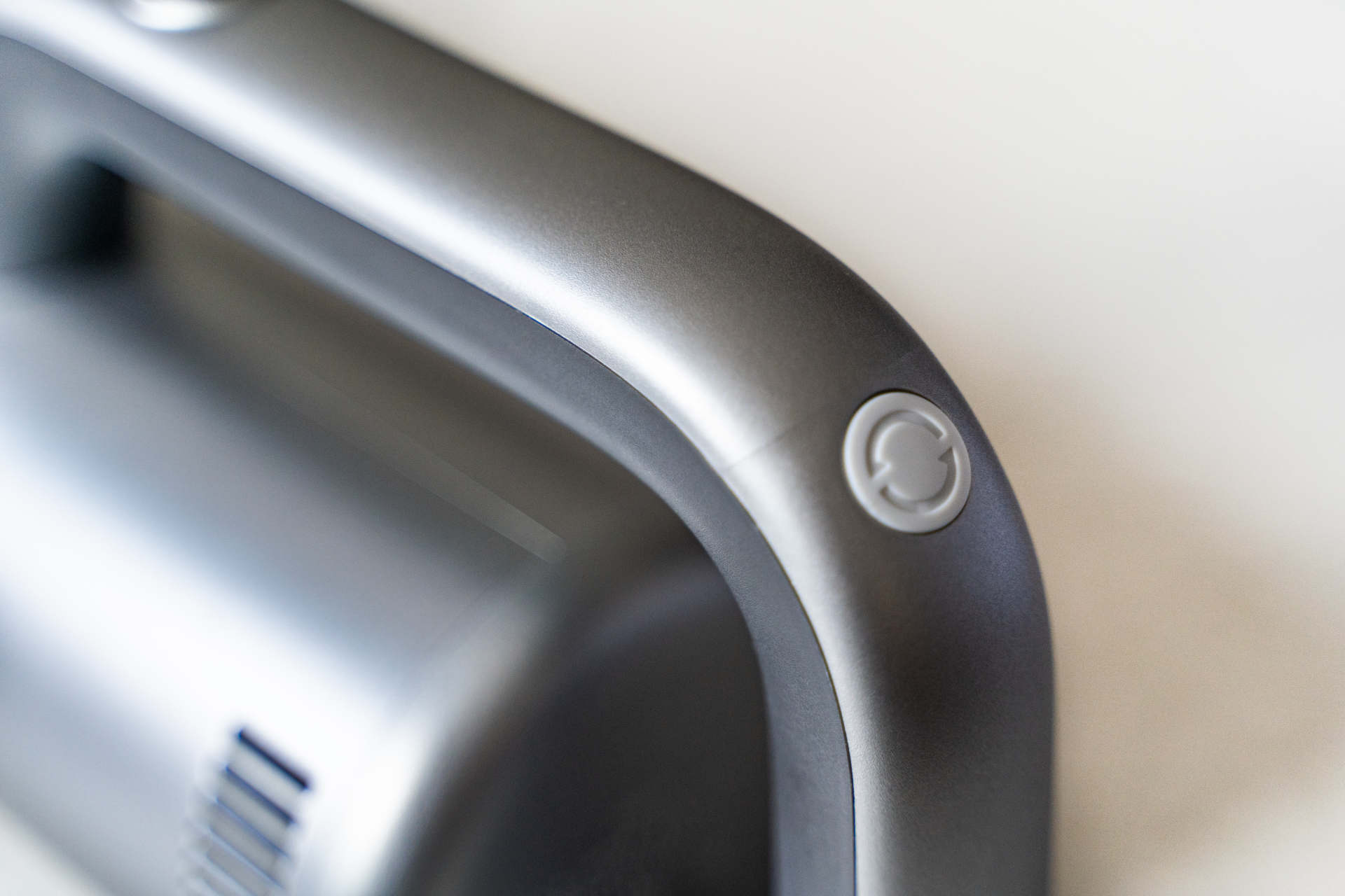 一款可以自己清洁的擦地吸尘器，睿米无线擦地吸尘器NEXVX测评