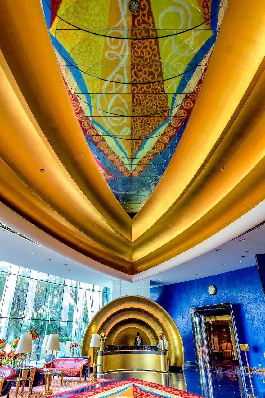 见识一下全球最豪华的七星级酒店,中国第一家七星级酒店远超迪拜