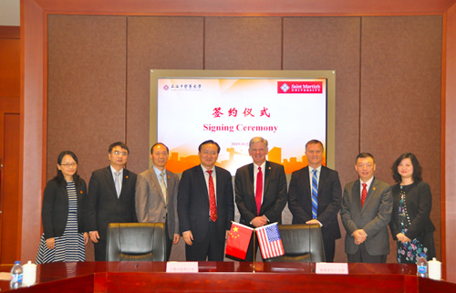 “上海牌”中医中心每年服务17万人次，“洋粉丝”为何爱中医？