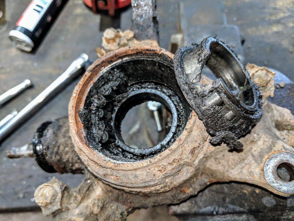 斯巴鲁翼豹2.0r两厢二手能入手吗,2006斯巴鲁翼豹二手多少钱