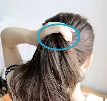 如何用簪子盘发短发,如何用簪子盘发汉服