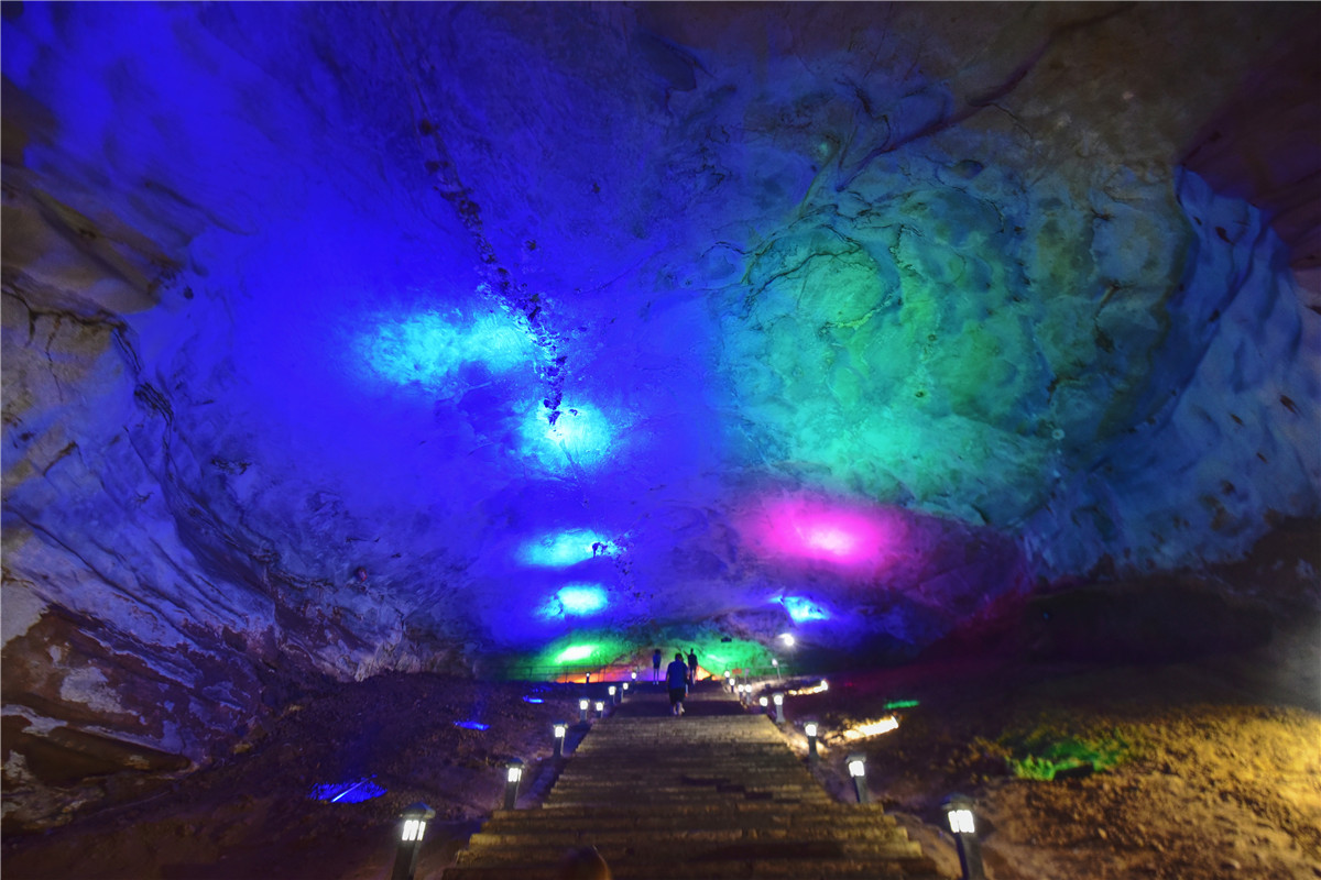 安徽石台牯牛降避暑,安徽大别山夏季避暑好去处