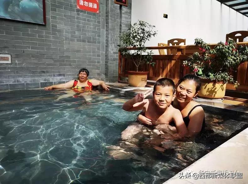 华宁象鼻温泉度假村电话,华宁象鼻温泉旅游文化度假区