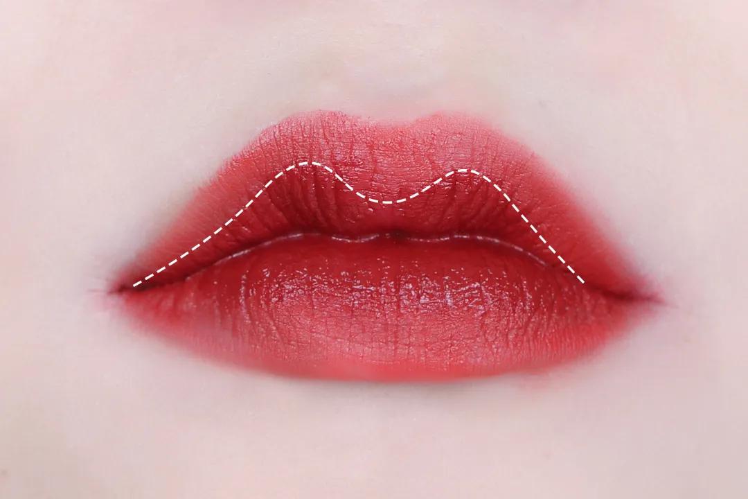 一分钟学会五种最热门唇妆,新手唇釉唇妆简单教程