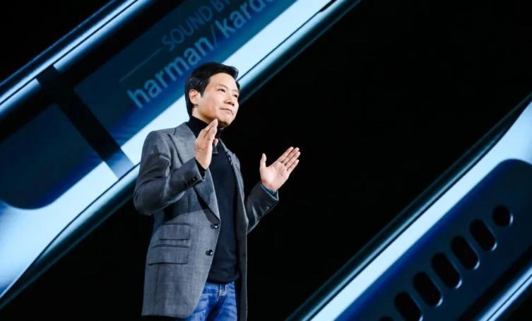 雷军输给董明珠后续,雷军董明珠十亿赌局哪个赢了