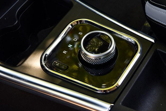 7万至8万纯电新能源车续航400公里,代步新能源汽车性价比最高2023款