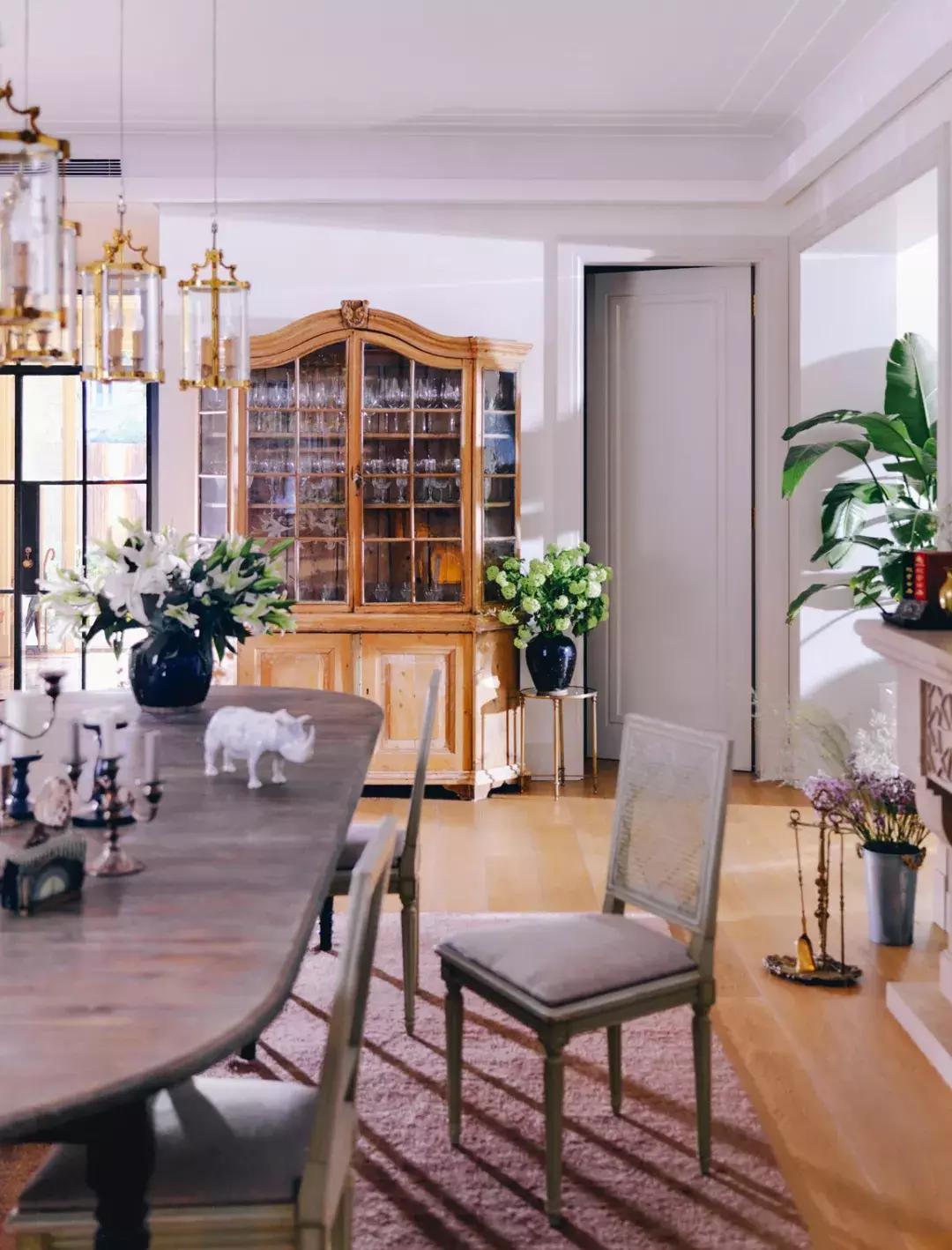 雨神萧敬腾的台北豪宅,雨神萧敬腾最近在成都哪