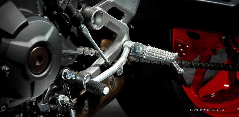 雅马哈mt-09三缸声浪,雅马哈mt09真实感受