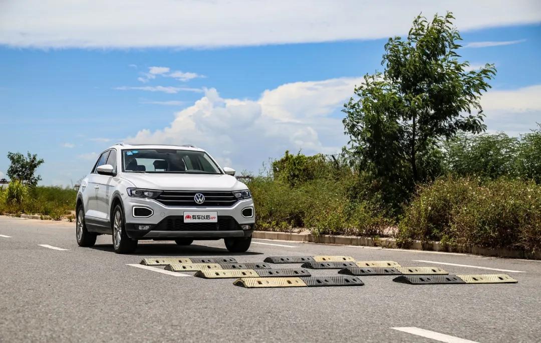 花小钱办大事商务车,花小钱办大事20万买什么车