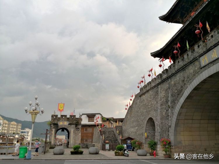 长汀县古街印象土特产,长汀古城异域风情