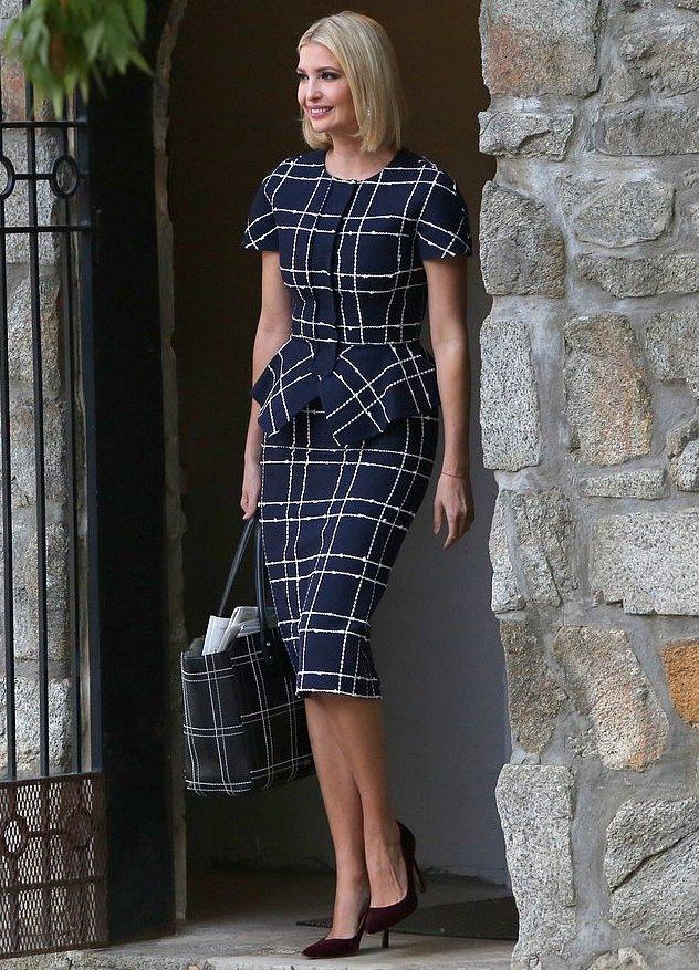 伊万卡穿黑色吊带裙太好,伊万卡穿收腰裙大秀蚂蚁腰