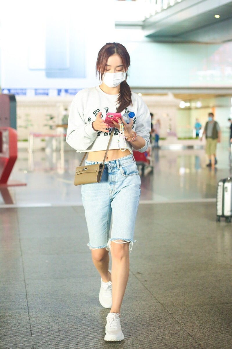 袁姗姗牛仔裤穿搭图片,袁姗姗穿牛仔裤搭配