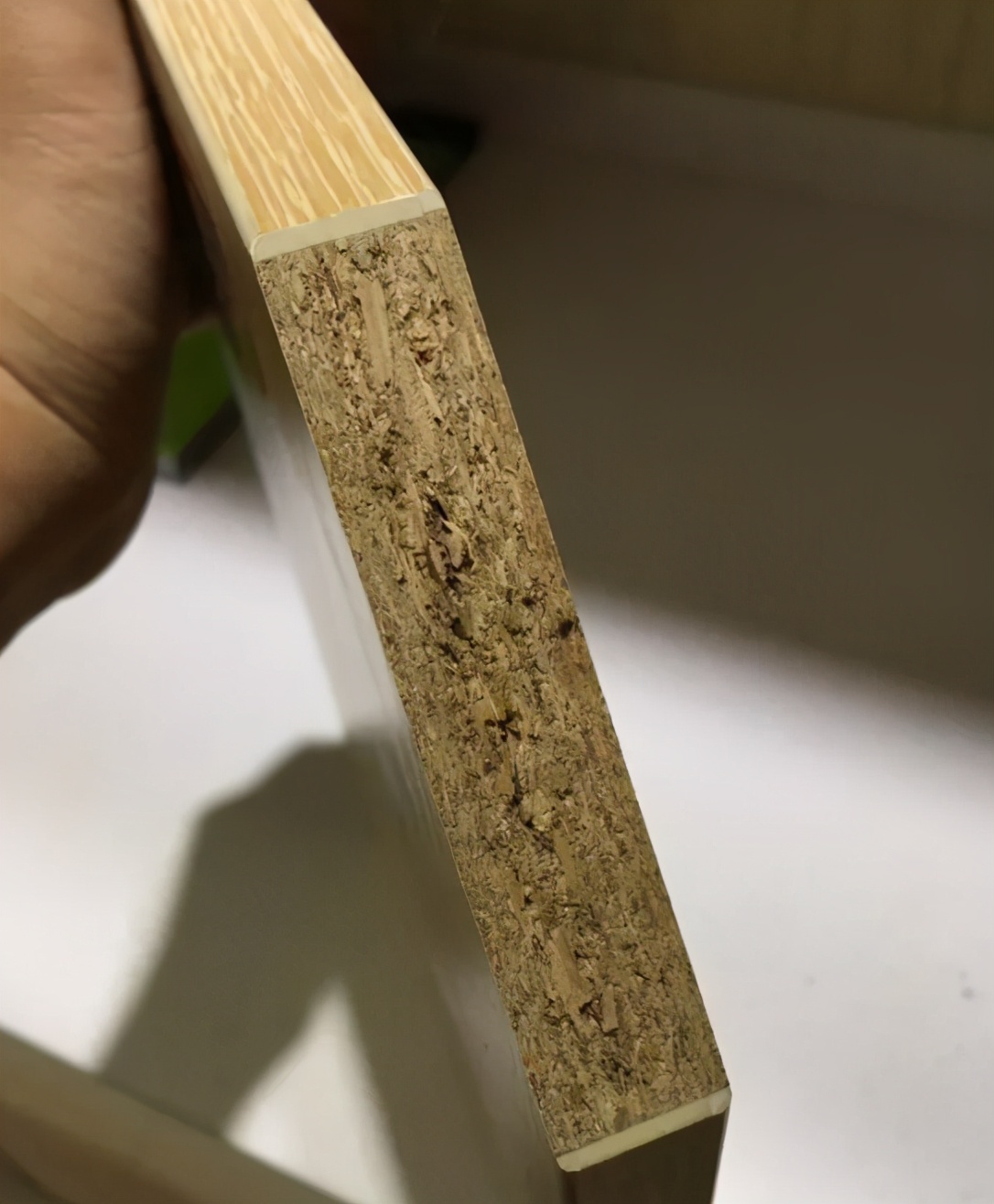 全是坑?花了十几万做的全屋定制,看到成品的我直接吐血