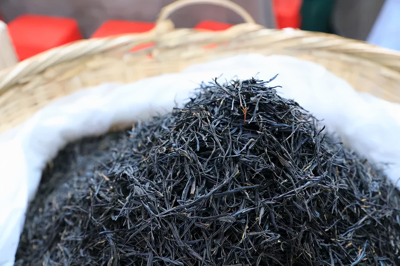 肯花上亿资金研发上千种植物成分老外为何独爱这一口“茶”