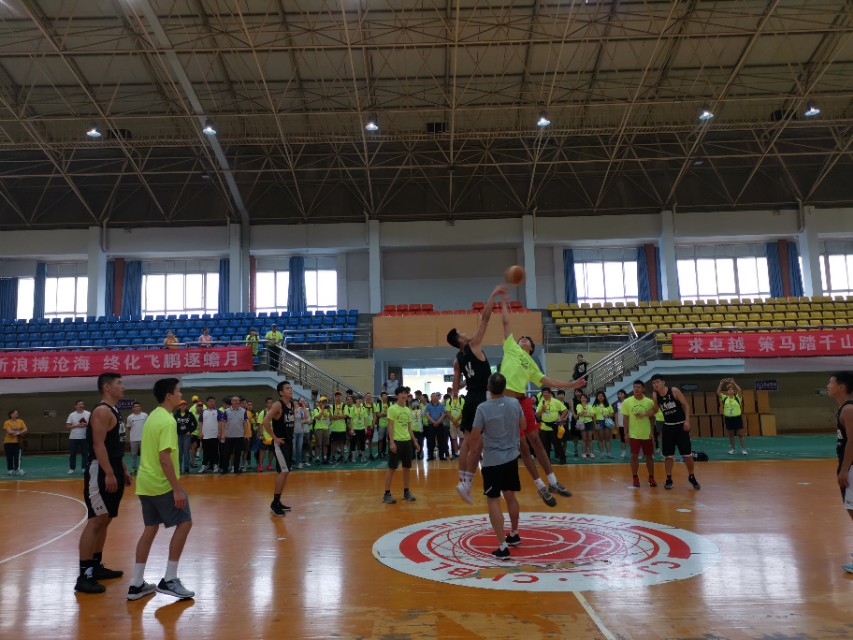 美国学生眼中的清华北大,南充一中与南充高中的区别