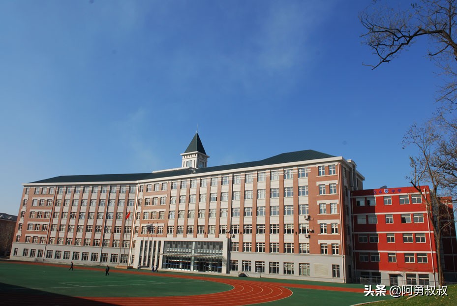 大连市第二十四中学内设机构,大连市第二十四中学金普校区