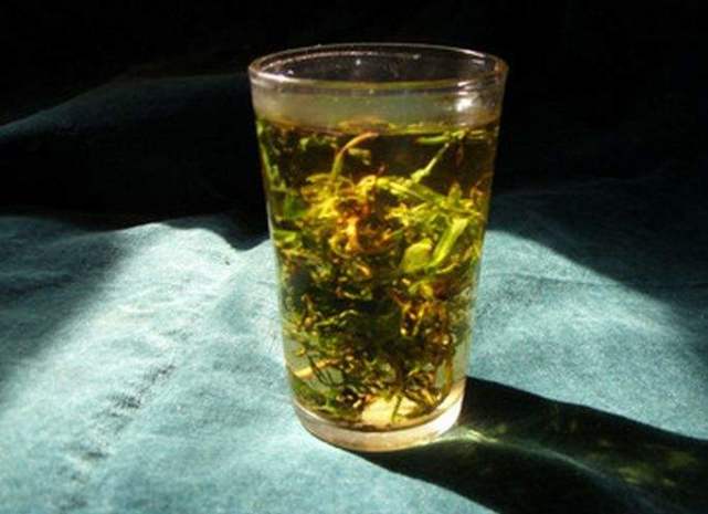 手脚长小水泡奇痒难忍教你一招,手脚起水泡奇痒无比什么办法最好