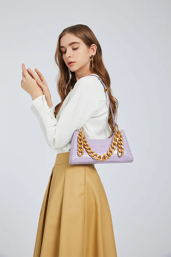 鎯充拱鏂板寘浣嗘瘡涓棫鍖呴兘鑸嶄笉寰楀嚭,cavinkalan瀹樼綉鍖呭寘