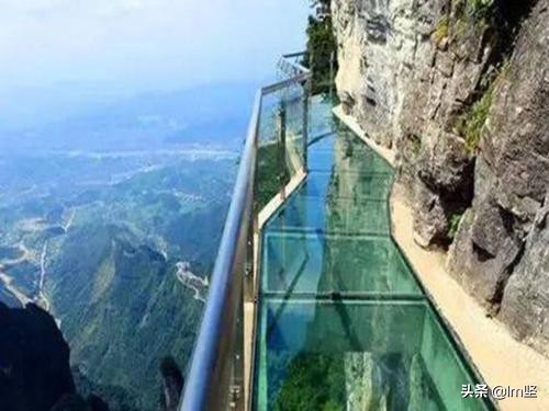 张家界天门山恐高的人怎么玩,张家界天门山好玩不好走怎么办