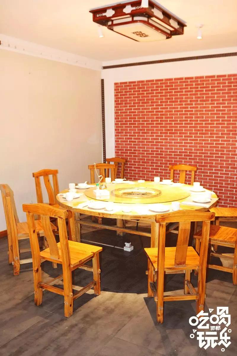 秋冬来袭！来碗养生汤！吃着鸽子喝着汤！请客有面子就到鸽子王