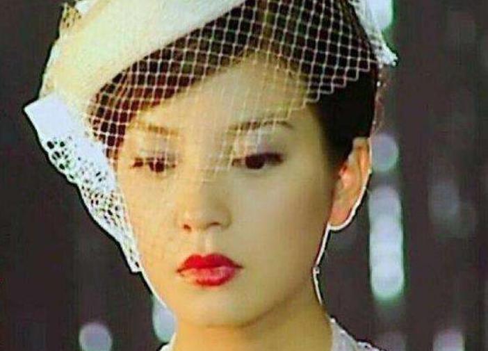 周星驰谈赵薇事件,赵薇琼瑶矛盾