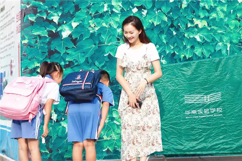 三尺讲台上的梦想,三尺讲台是我的梦想