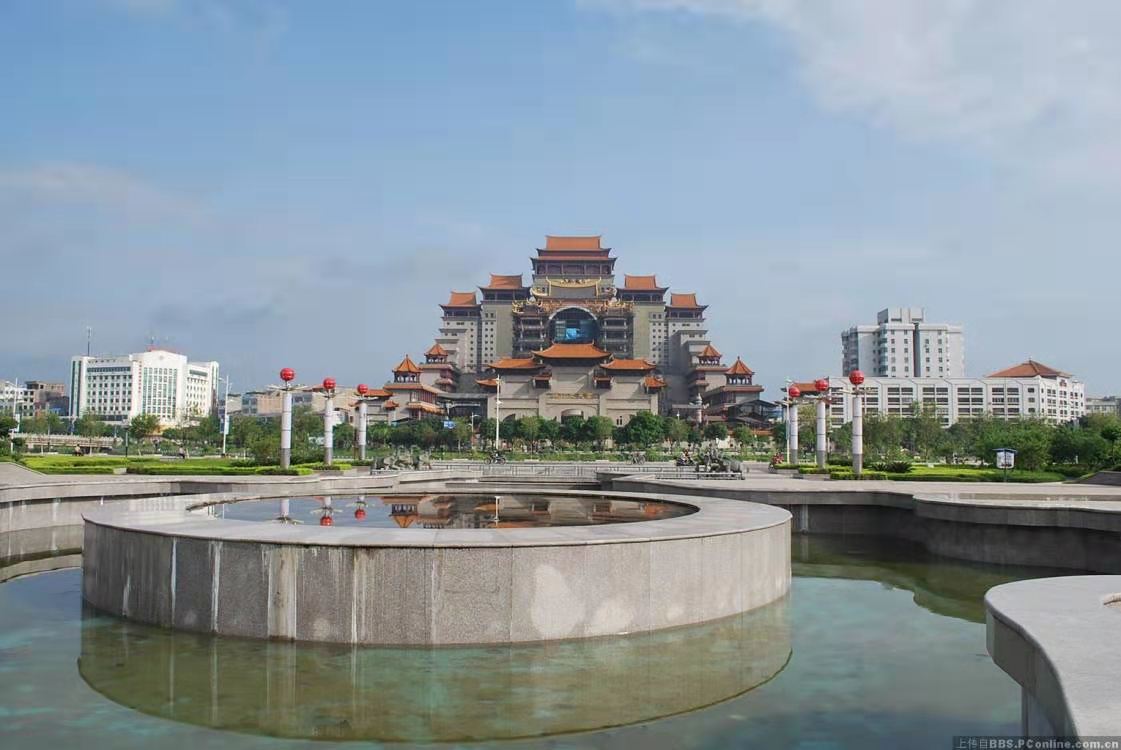 耗资27亿打造的私人宫殿,据说是40亿重金打造的佛顶宫