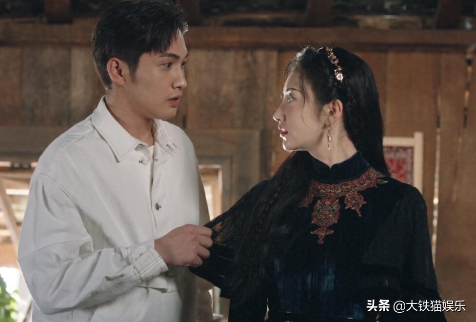 景甜戏里走路摇曳生姿 (景甜司藤旗袍造型合集)