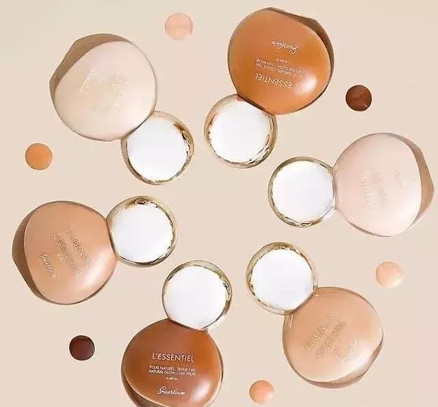 小灯泡亮肤,照亮的小灯泡