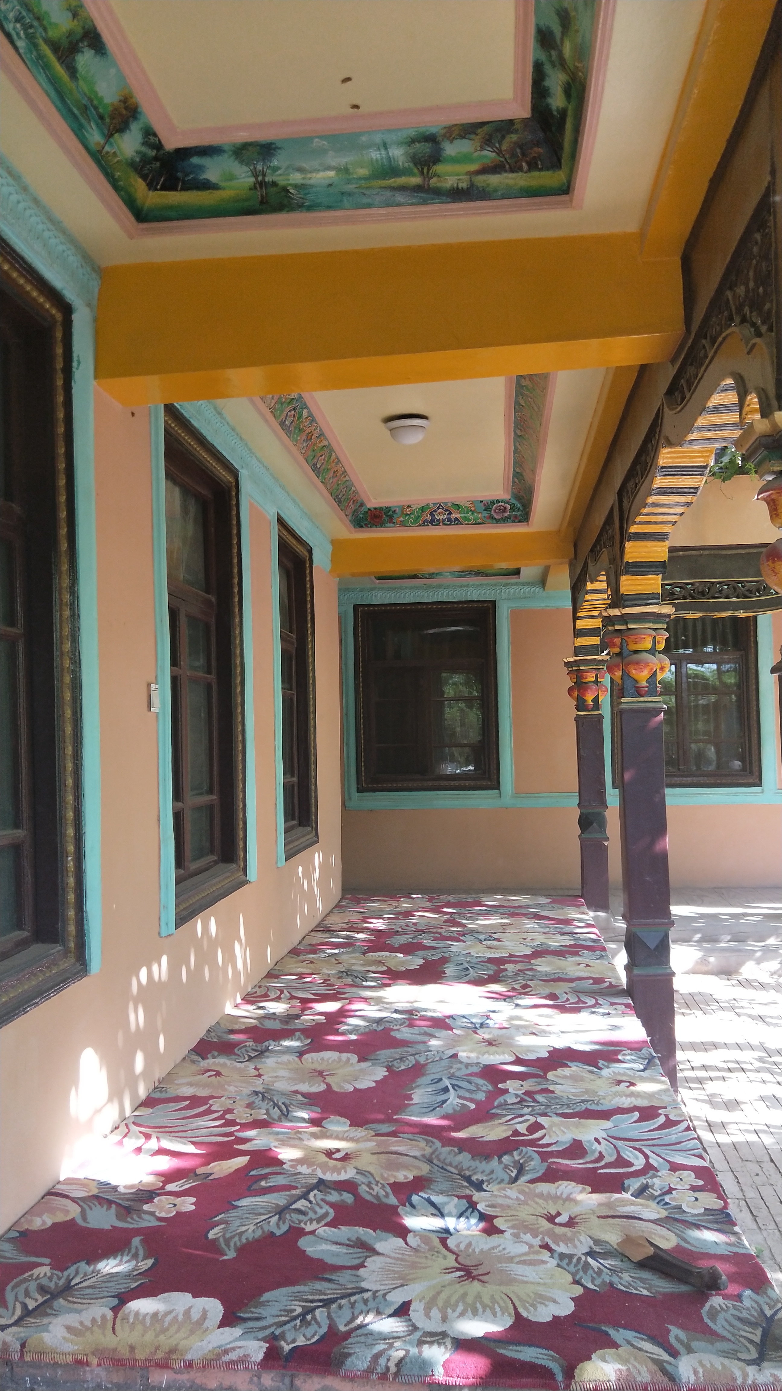 吐鲁番特点和气候,吐鲁番气候和风土人情