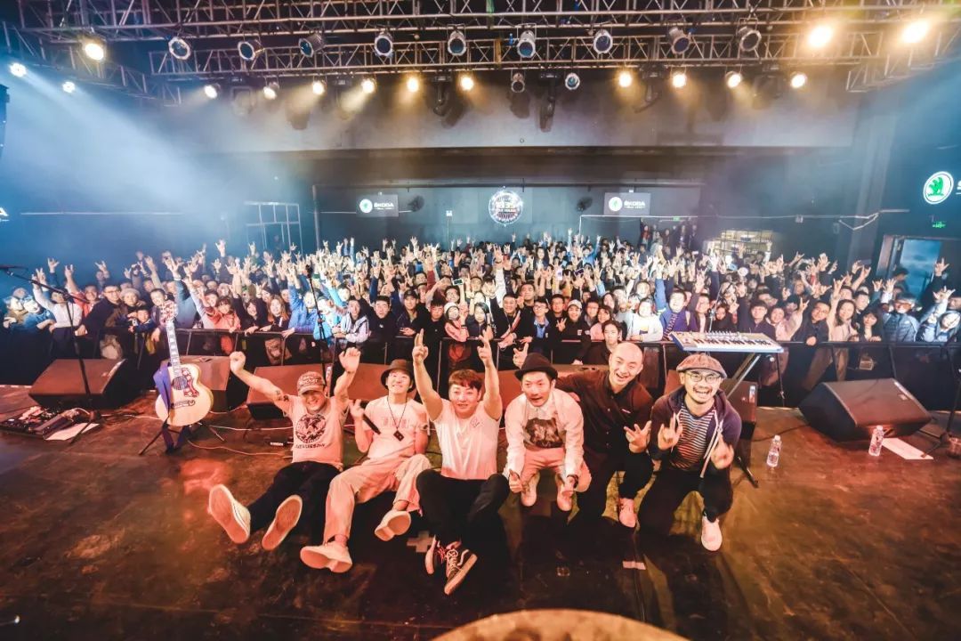 可以“听”的草莓!你一定不能错过的“黑撒”:现场不要太炸