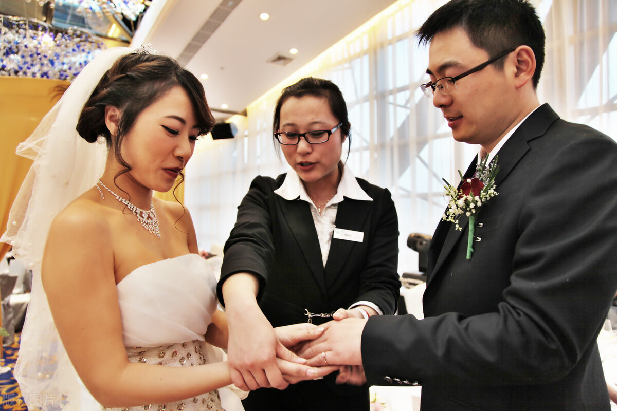 新芬,新芬40年前的房子