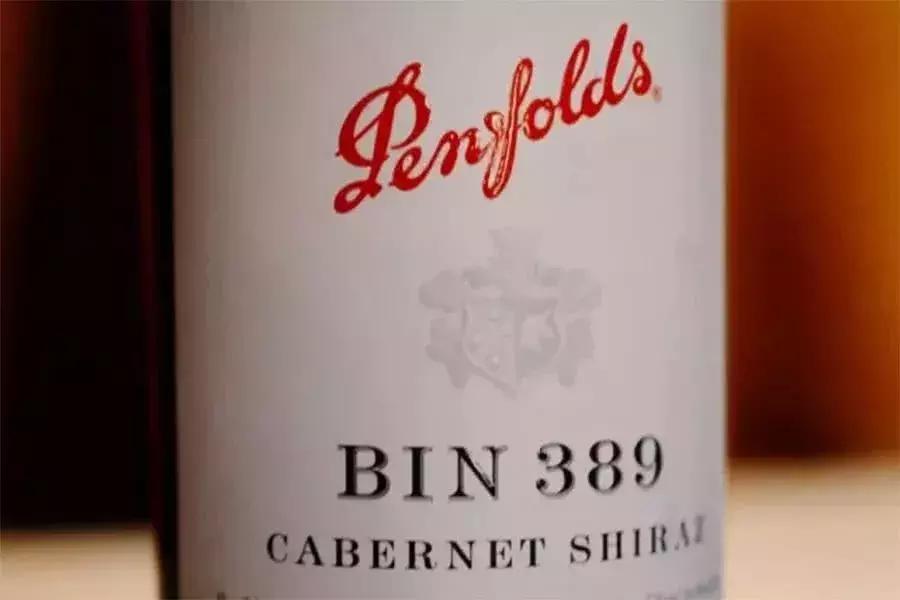 酒标什么信息都没有,酒标没有年份的葡萄酒