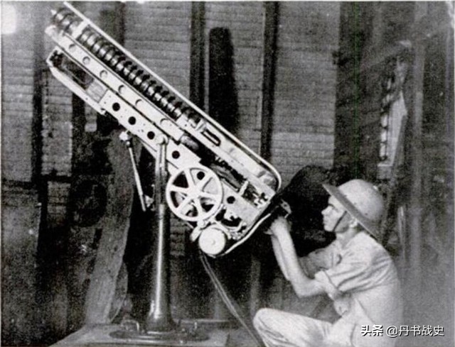 美军二战m3榴弹炮,二战美军榴弹炮盘点