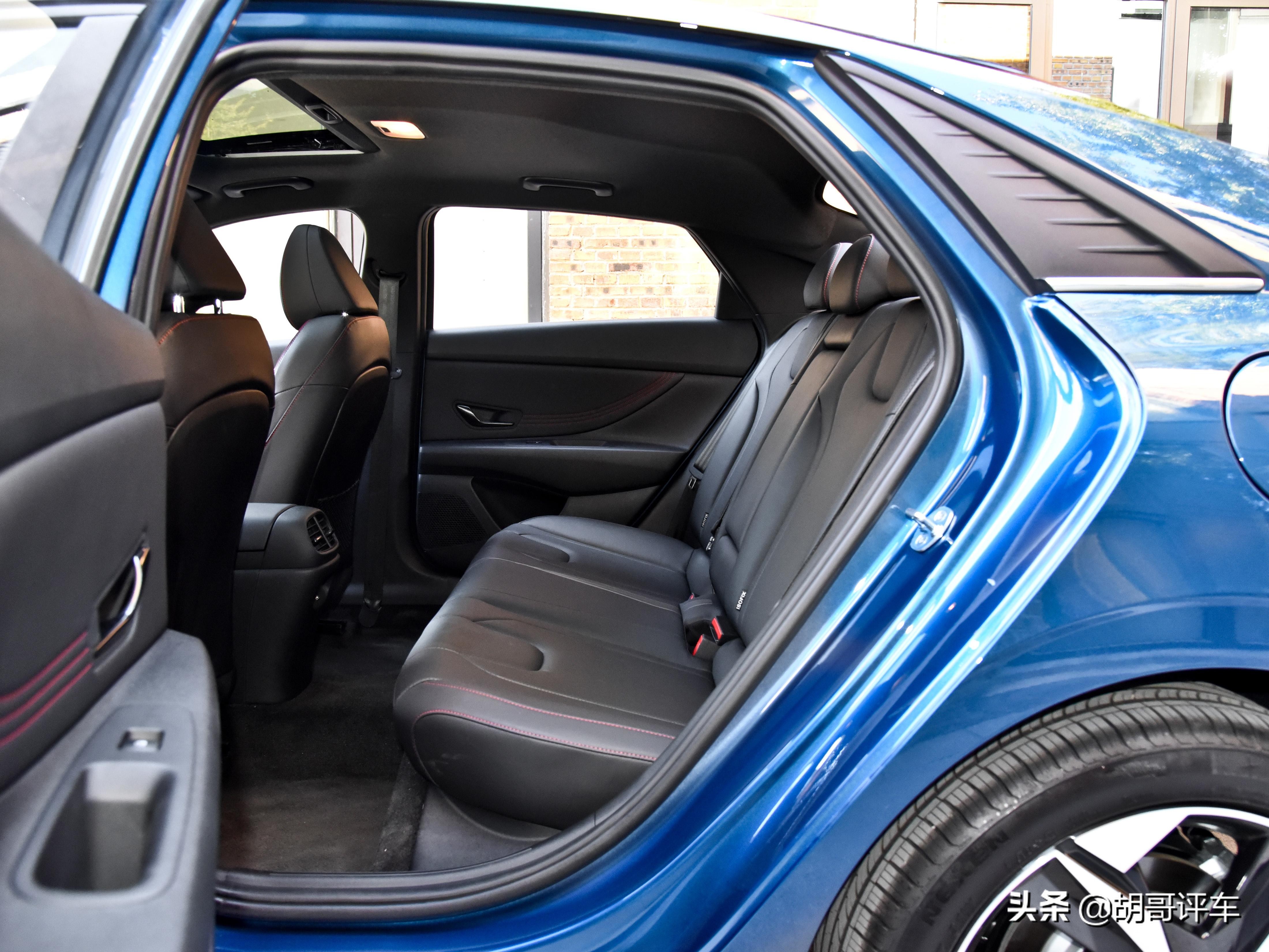 油耗低外观时尚15万以内车型,油耗低外观好的车型