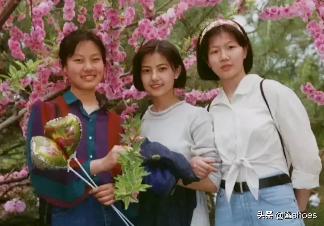 4个让你变美的脸部动作,教你4个变美动作