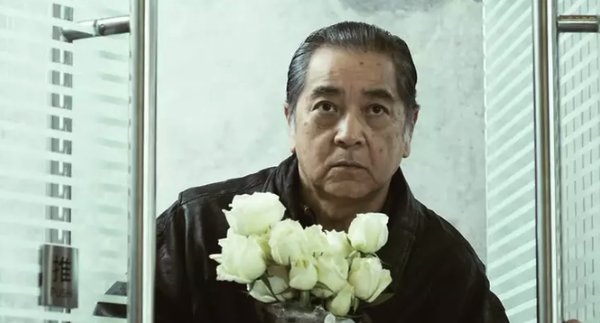 香港十大男天王巨星,90年代香港五大男明星