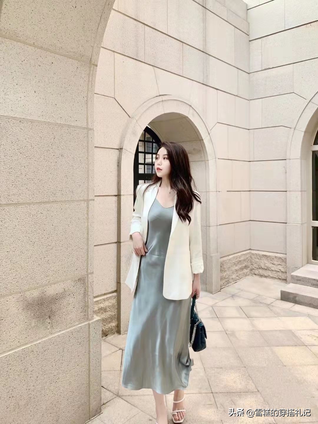 西装外套到底怎么穿才时髦,西装外套一衣多穿的实用搭配